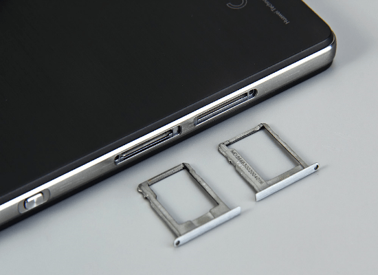 שני כרטיסי סים במכשיר אחד Huawei P8 Lite