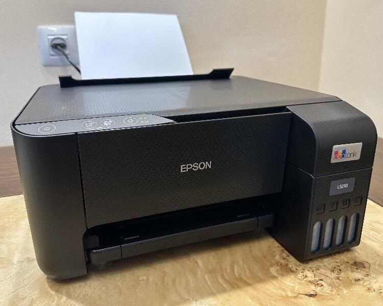 מדפסת הזרקת דיו מומלצת למשתמשים ביתיים Epson EcoTank L3210