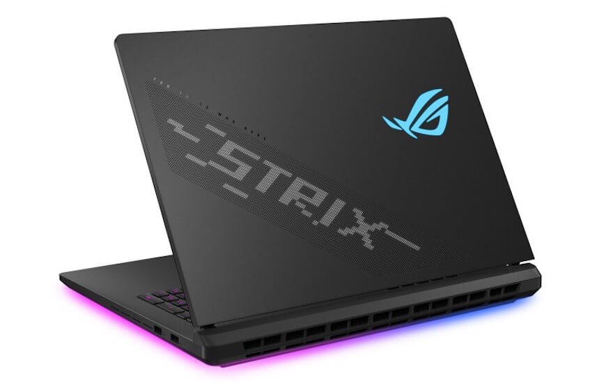 תצוגת Anime Vision ב- Strix Scar 18 G835