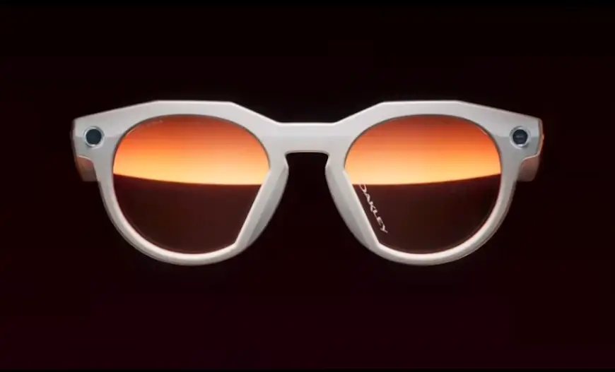 המשקפיים החכמים Oakley Meta HSTN
