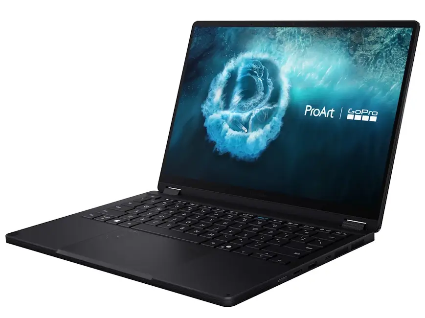 ה-ProArt PX13 GoPro במצב פתוח