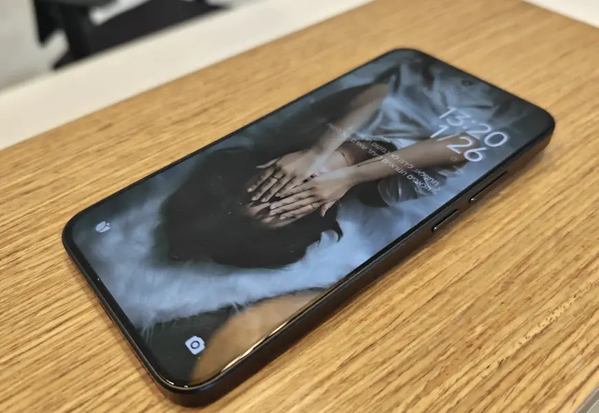 המסך של ה- Xiaomi Redmi Note 15 Pro