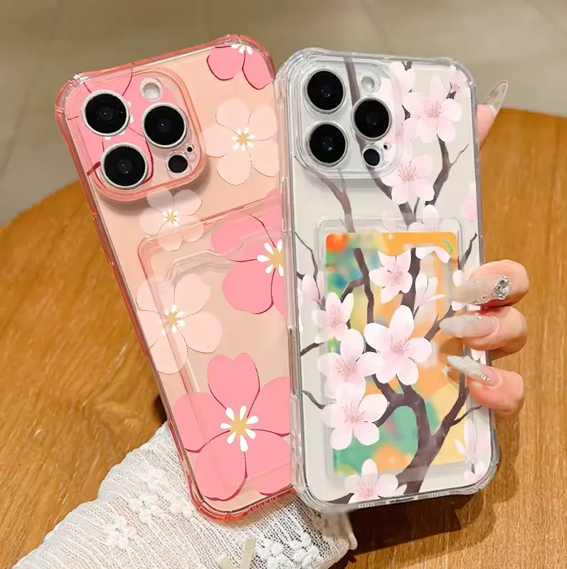 כיסויים מעוצבים לאייפון 17 לנשים