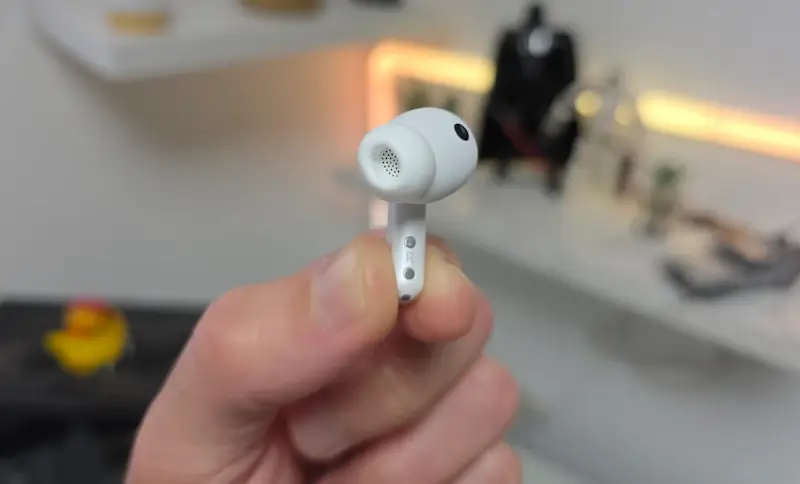 מתאם הסיליקון של ה- Galaxy Buds4 Pro