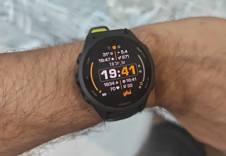 ה- Garmin Forerunner 170 נוח על היד
