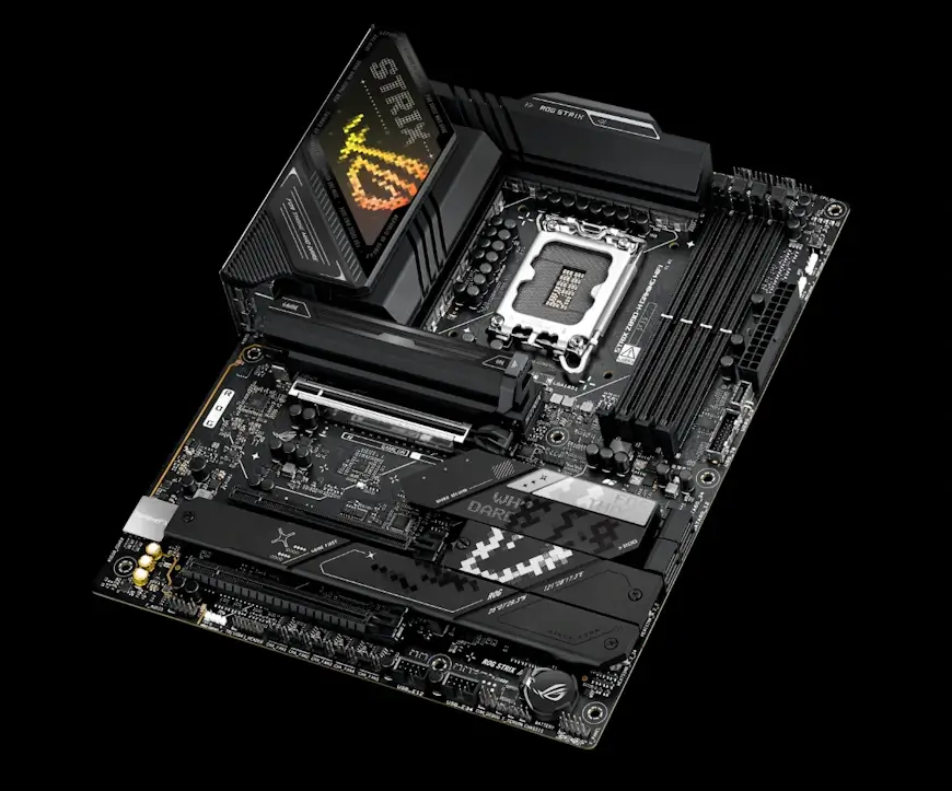 כל חריצי ה- PCIe וה-M.2 בלוח אם המיועד לגיימרים